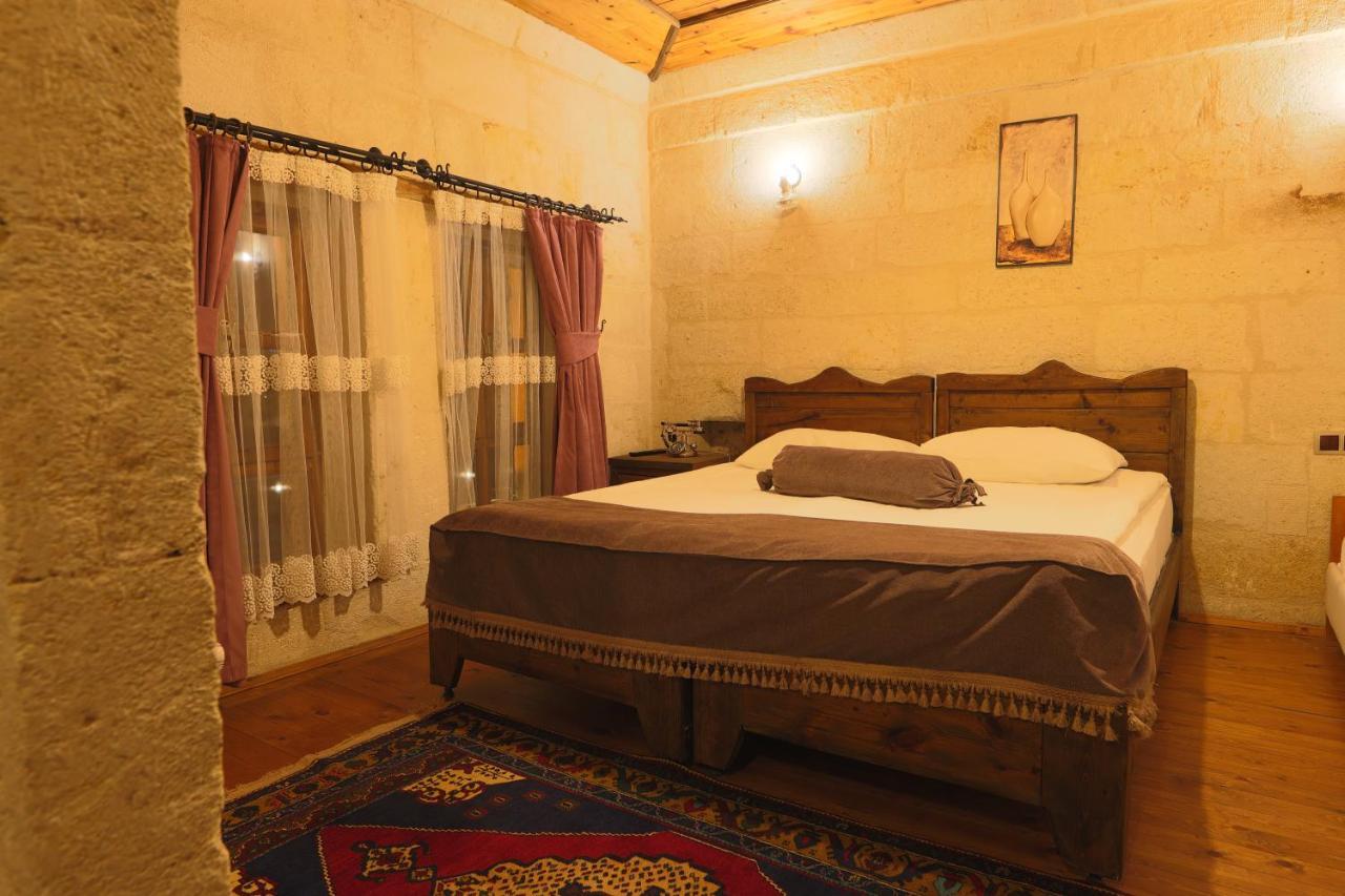 Aja Cappadocia Cave Hotel ウルギュップ エクステリア 写真