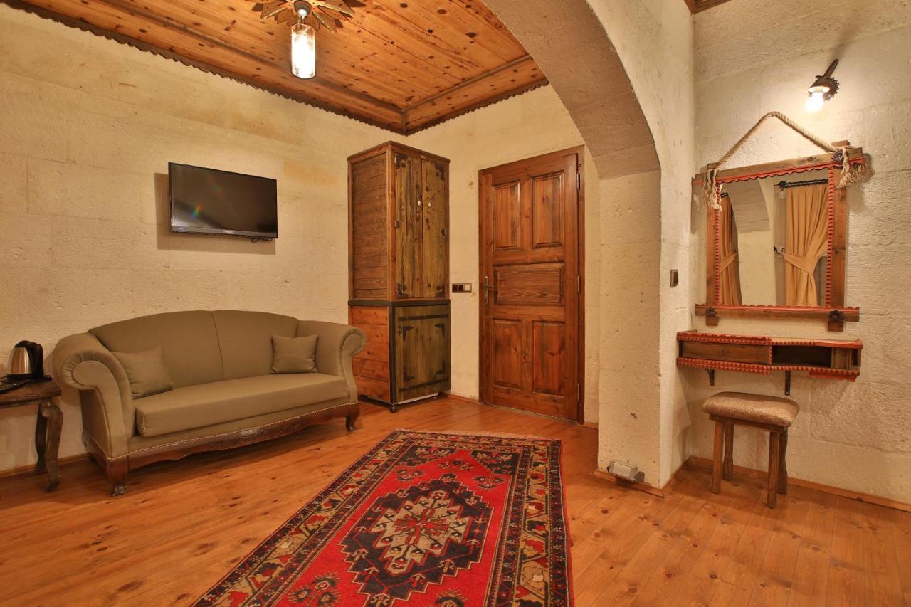 Aja Cappadocia Cave Hotel ウルギュップ エクステリア 写真