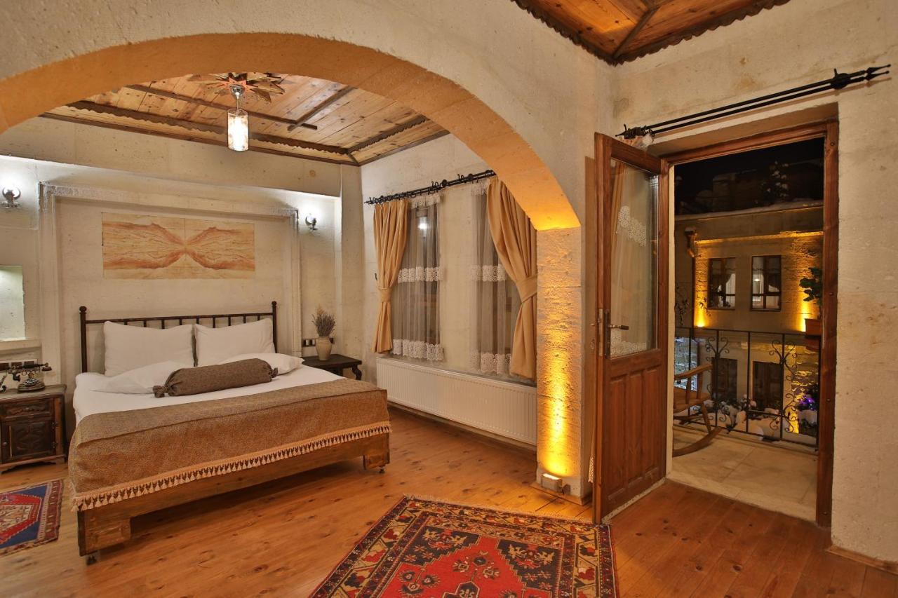 Aja Cappadocia Cave Hotel ウルギュップ エクステリア 写真