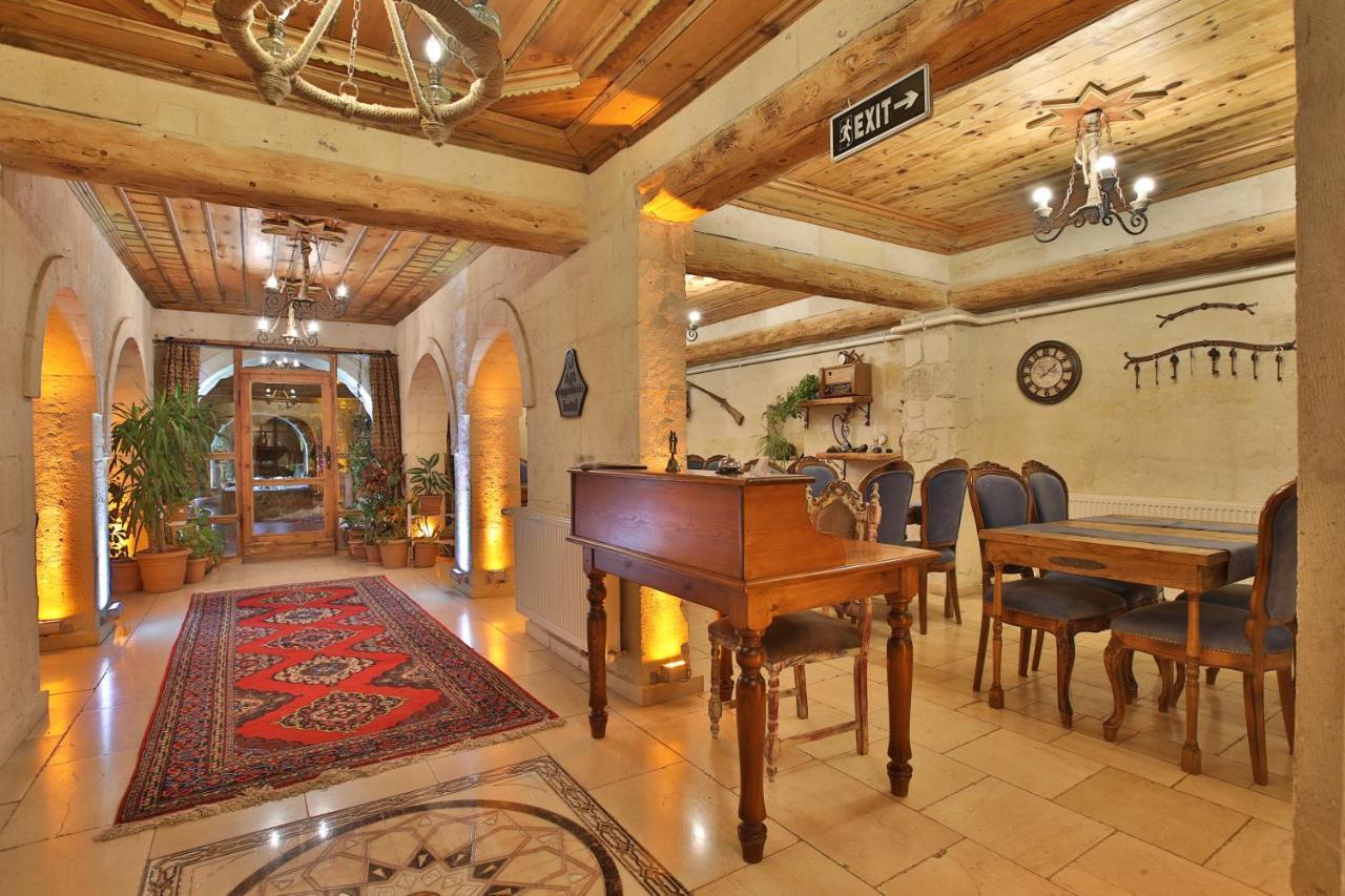 Aja Cappadocia Cave Hotel ウルギュップ エクステリア 写真