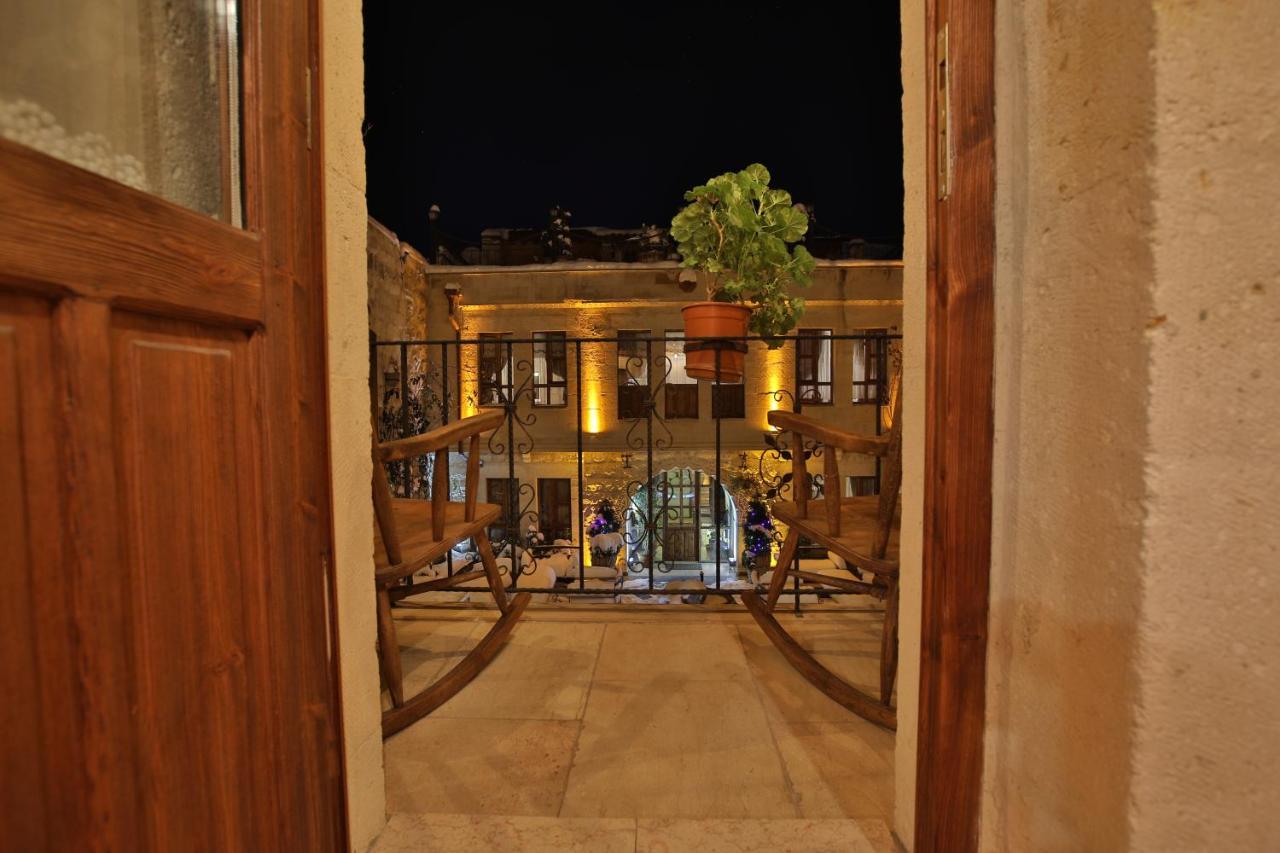 Aja Cappadocia Cave Hotel ウルギュップ エクステリア 写真